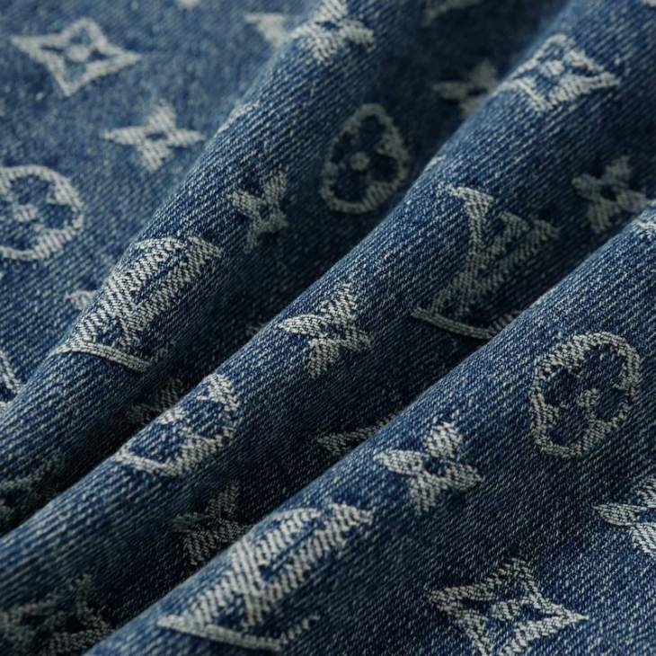 Picture of LV Jeans Long _SKULVS-XL886611061